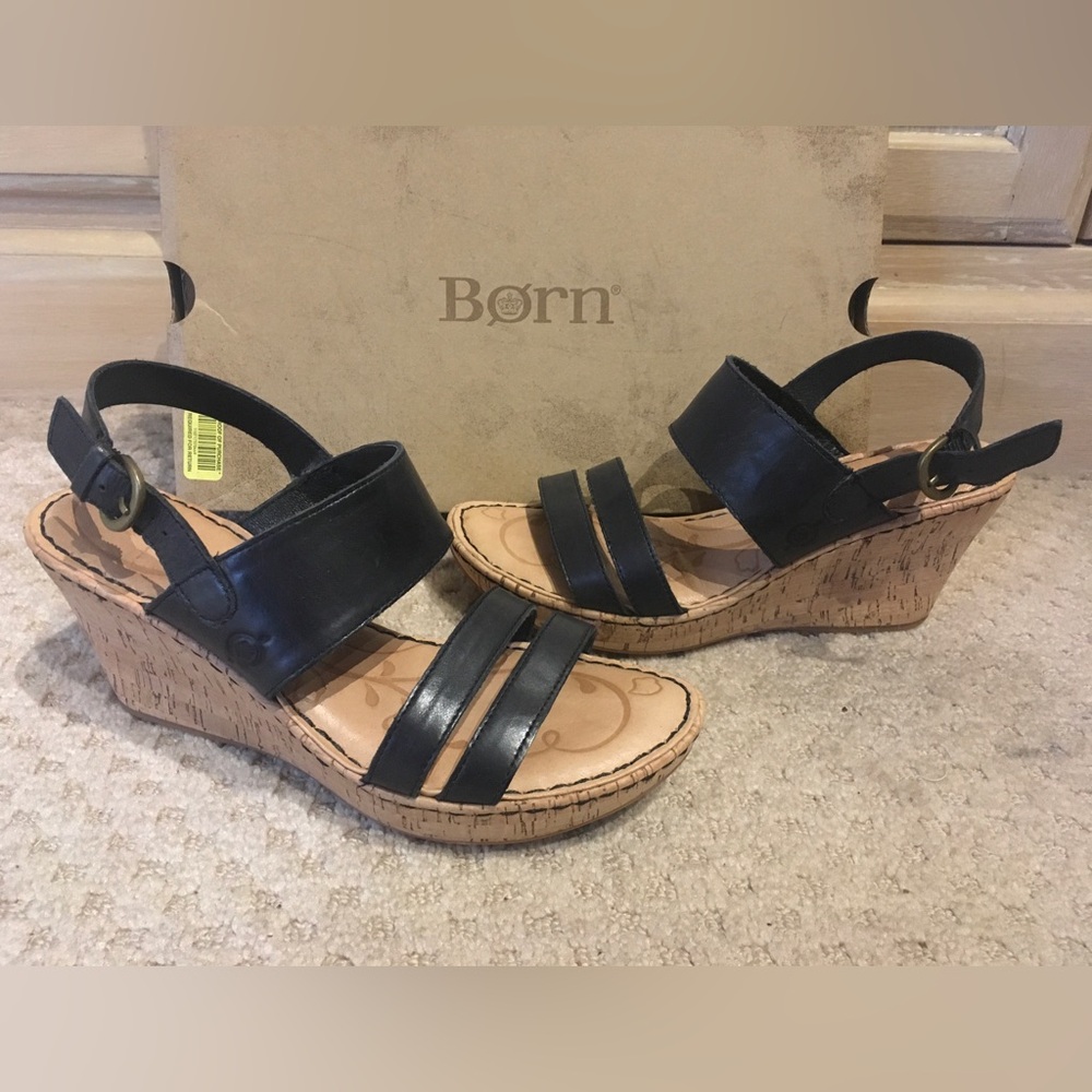 Born Sandals Wedge Cork Size 8